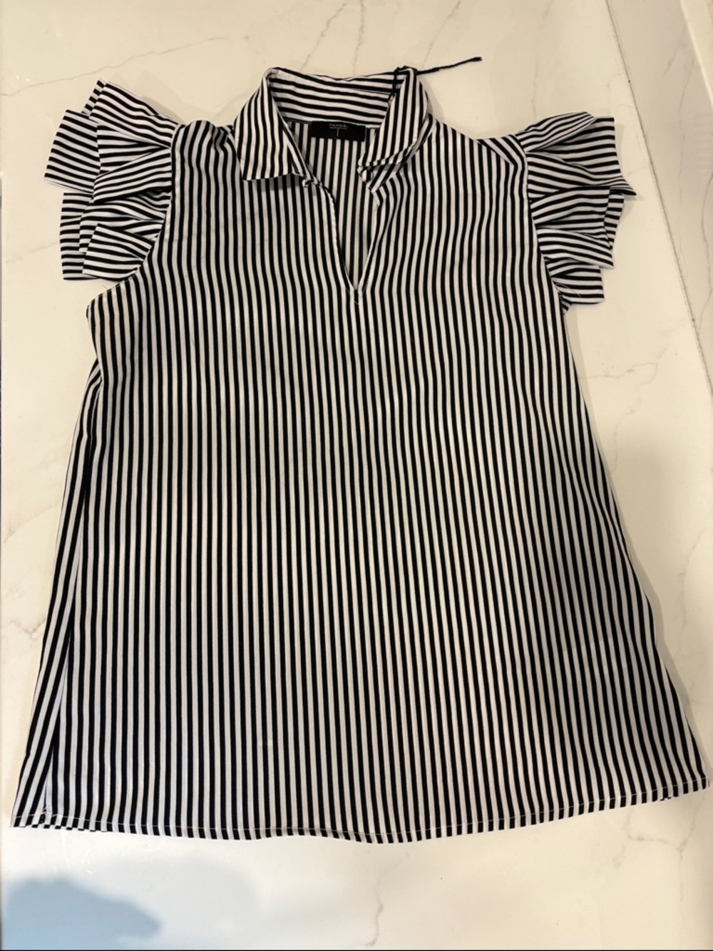 Tahari Black & White Striped Ruffle Sleeve V-Neck Blouse